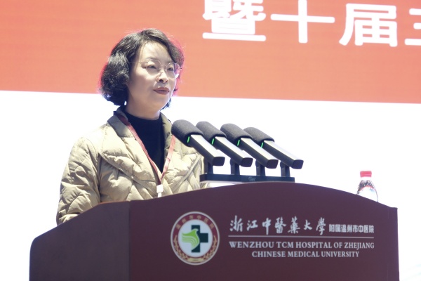 甘樺書記做工會工作報告.jpg